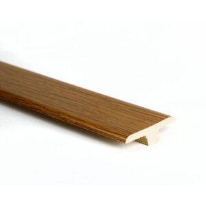 Cubrejunta T o Transición/Plana/Nivel, veta madera termolaminada. Valor tira 2,40 mts.